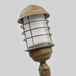 Moretti Luce Sokkellamper > Korrosionsbestandig Carlon-lampe til fodpaneler