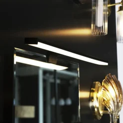 Searchlight Væg- Og Spejllamper > Kos LED-spejllampe, bredde 40 cm, sort aluminium IP44