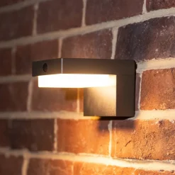 G & L Handels GmbH Væglampe Med Sensor|Udendørs Spot > LED-akkubatteri-væglampe 800104, antracit, IP44, sensor