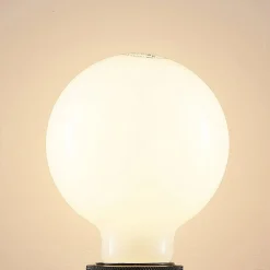 Dæmpbar Led-Pære|Led Pærer ^ Arcchio LED-pære E27 4W 2.700K G95 Globe, dæmpbar, opal
