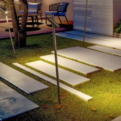 LEDS-C4 Udendørs Spot > Juncus LED-spot med jordspyd, brun, 3.000 K
