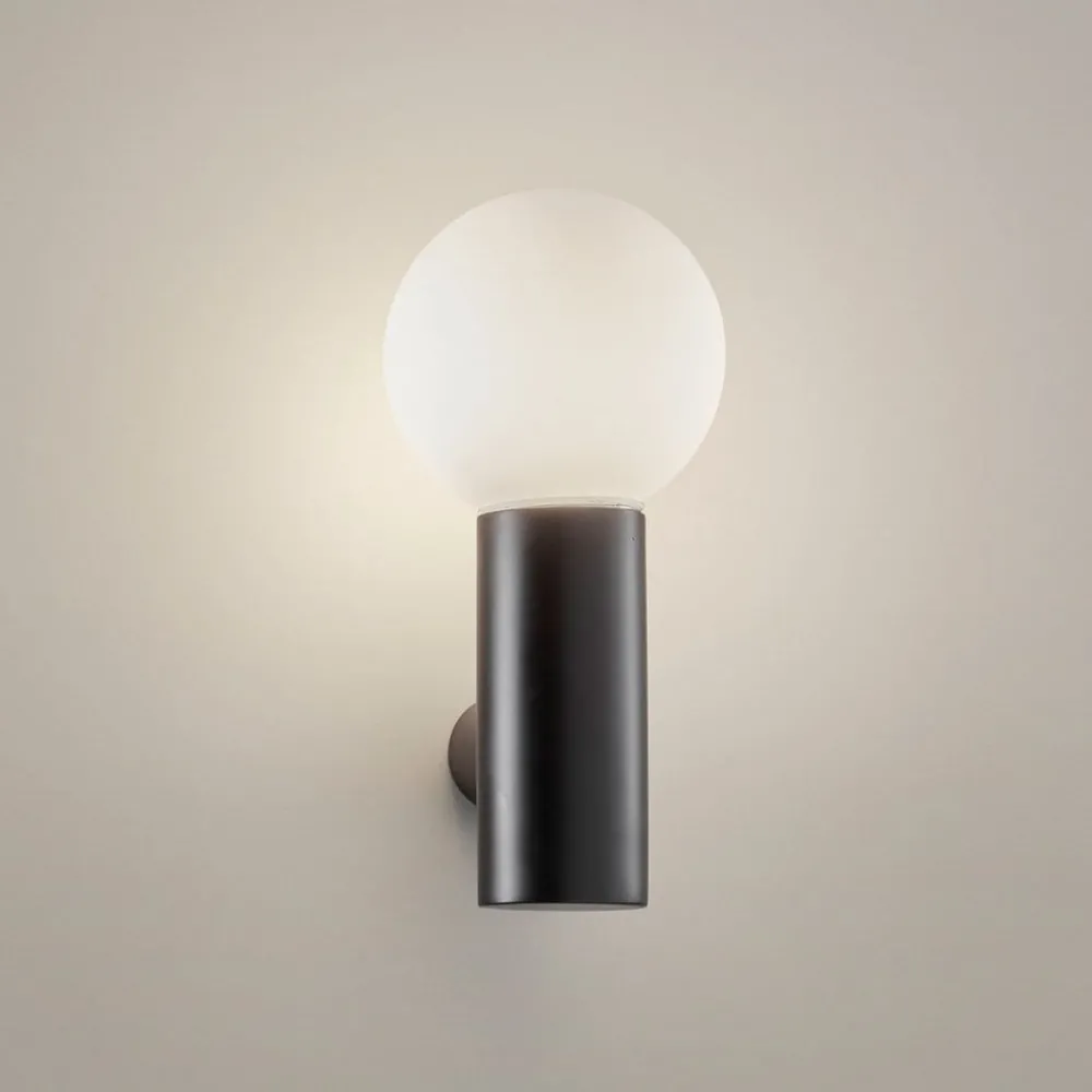 Væg- Og Spejllamper ^ LEDS-C4 Mist væglampe til badeværelset, 1 lk. sort