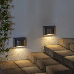 STAR TRADING Solcellelamper > LED-solcellelampe til vægmontering Wally, sølv, 2 stk. sæt