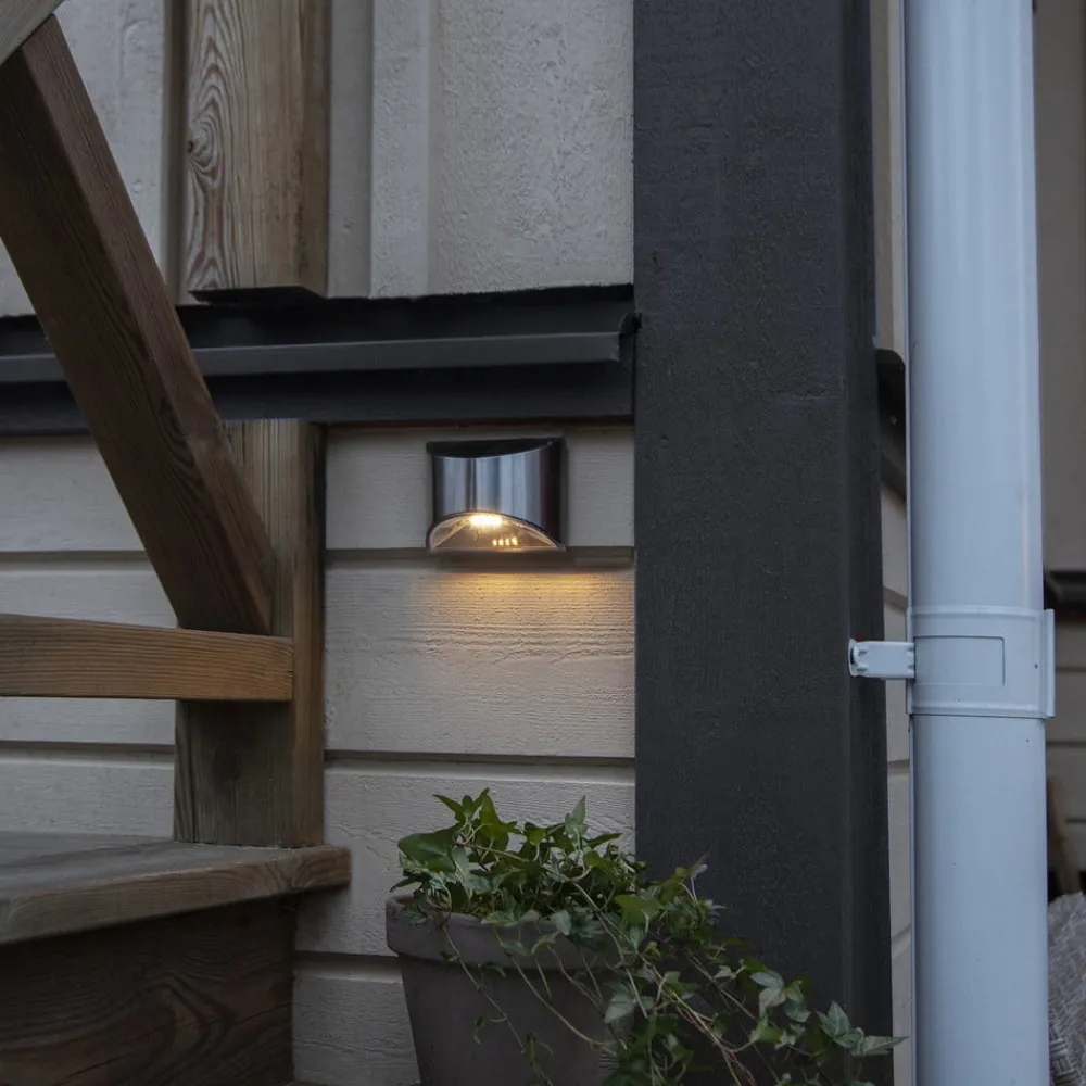 STAR TRADING Solcellelamper > LED-solcellelampe til vægmontering Wally, sølv, 2 stk. sæt
