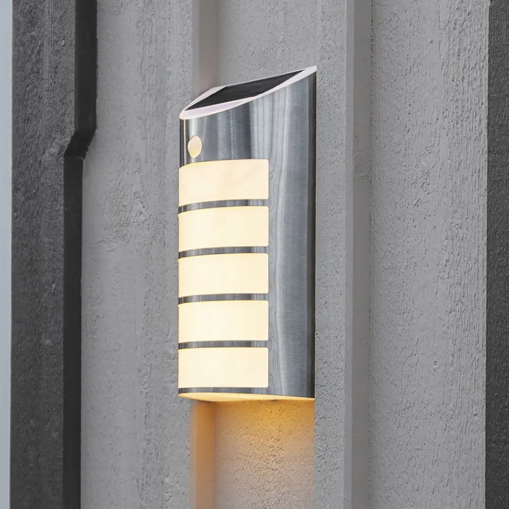 STAR TRADING Solcelle Lampe Med Sensor|Væglampe Med Sensor > LED-solcellelampe Wally med bevægelsessensor