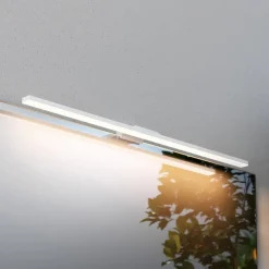 MCJ Væg- Og Spejllamper > LED-spejlbelysning Triga, IP44, hvid, 60 cm, 3.000K