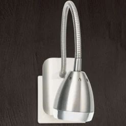 ORION Væglamper > LED-stikkontaktlampe Manvel med kontakt, nikkel