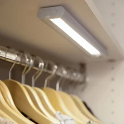 Underskabsbelysning ^ LEDVANCE LinearLED Mobile 200 LED-møbellampe