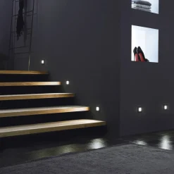 Hera Indbygningsspots > LED-vægindbygningslampe Wall F, sort, 7,5 x 7,5 cm, metalplade
