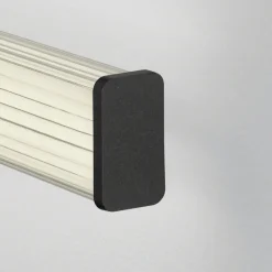 Helestra Væg- Og Spejllamper > LED-væglampe til badeværelset Alla IP44 120 cm sort
