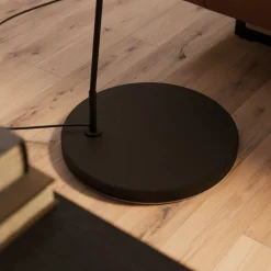 Lindby Gang|Pendellamper > Esti gulvlampe, sort/guld, stof, højde 192 cm