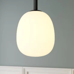 Lindby Pendellamper|Pendellamper > Etiena pendellampe, 5 lyskilder, opal glas