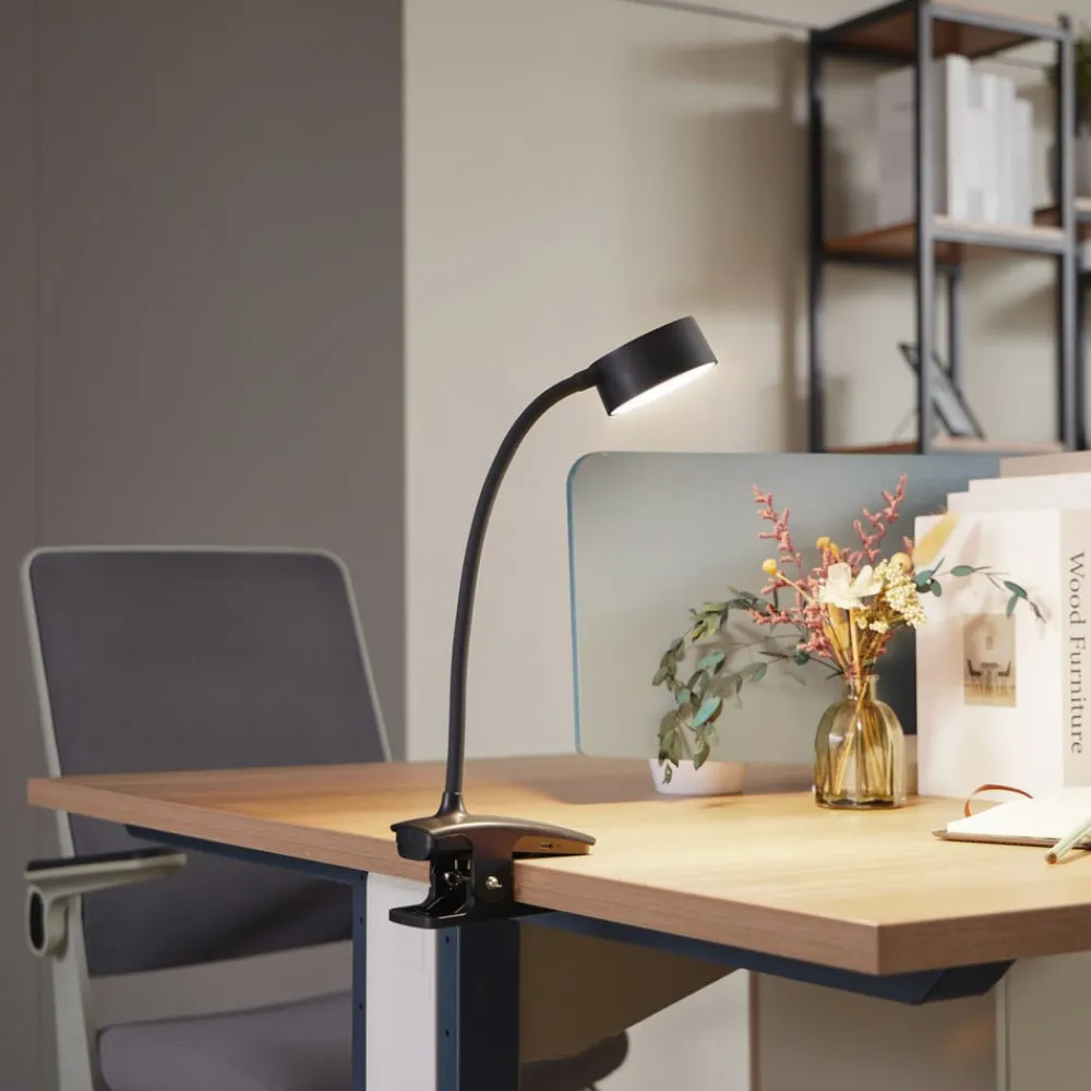 Lindby Arbejdsrum/Kontor|Bordlamper > genopladelig klemmelampe Maori, sort, metal, CCT