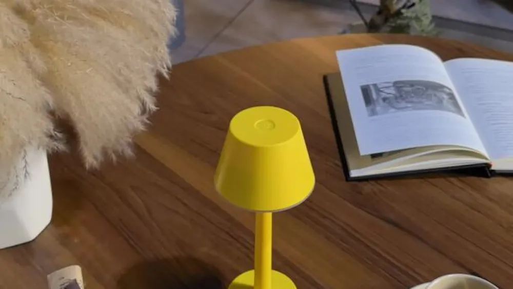 Lindby Dekorationsbelysning|Terrassebelysning > genopladelig LED-lampe Gaja, gul, USB, IP44, RGBW, dæmpbar
