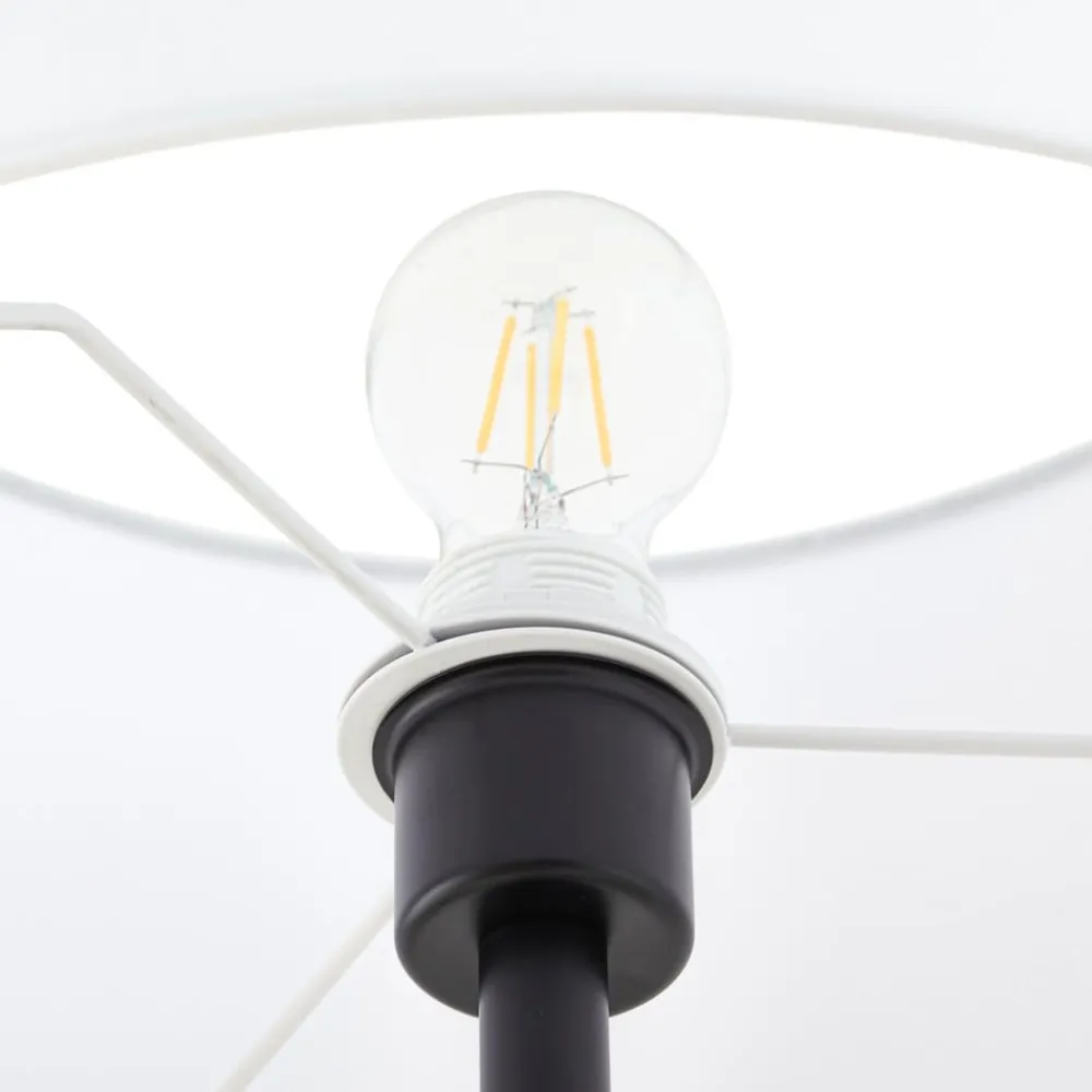 Lindby Gulvlamper|Gulvlamper > Gulvlampe Aovan, sort, hylde, USB-port