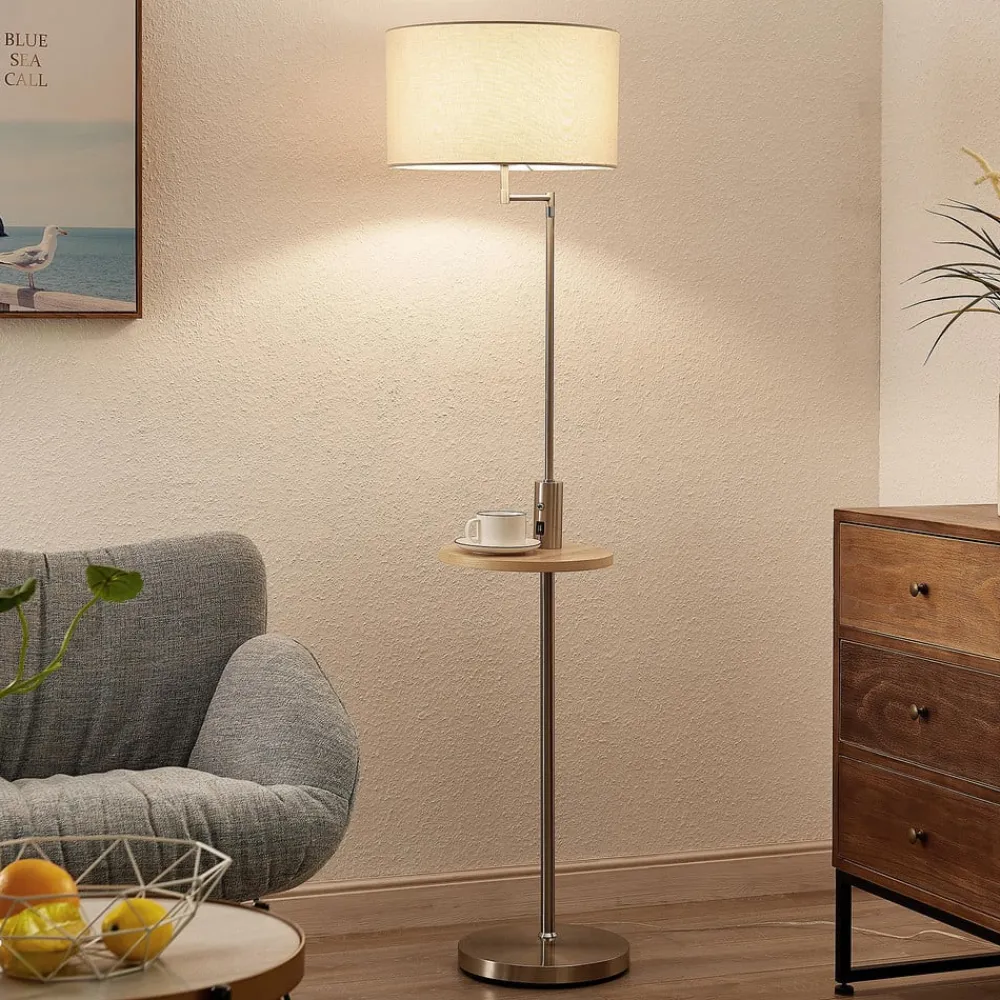 Gang|Pendellamper ^ Lindby gulvlampe Zinia, nikkelfarvet, hylde, USB-tilslutning