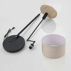 Gang|Gulvlamper ^ Lindby gulvlampe Zinia, sort, hylde, USB-tilslutning