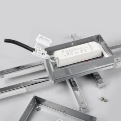 Loftlamper ^ Lindby LED-loftlampe Patrik, 62 cm, 6 lyskilder, krom, IP44