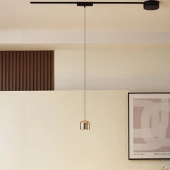 Lindby Skinnesystem > LED-pendellampe Lumaro, guld, Ø 8 cm, aluminium, 48V, dæmpbar