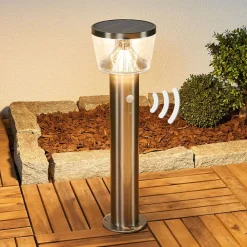 Lindby Solcelle Lampe Med Sensor|Sokkellamper Med Sensor > LED-sokkellampe Antje, bevægelsessensor, IP44