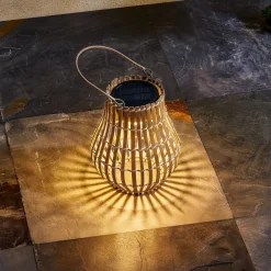 Lindby Dekorationsbelysning|Solcellelamper > LED-solcellelampe Amaria, bambus, Ø 18 cm