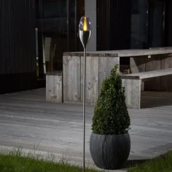 Dekorationsbelysning|Solcellelamper ^ Lindby LED-solcellelampe Jari, højde 122 cm, stål, klar