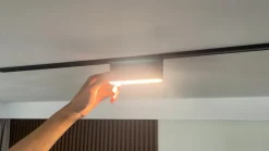 Skinnesystem ^ Lindby LED-strip 48 V Lumaro, sort, 5 W, drejelig, dæmpbar