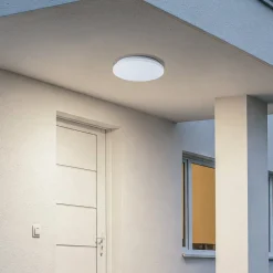 Terrassebelysning|Udendørs Loftlamper ^ Lindby LED udendørs loftslampe Kirkola, 3000 K, Ø 34 cm, hvid
