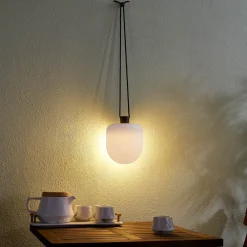 Lindby Udendørs Pendellamper > LED udendørs pendel Eleia, 2.700 K, 16 cm, genopladeligt batteri