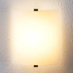 Lindby Gang|Pendellamper > LED-væglampe Helmi, højde 21 cm, glas, halvcirkelformet