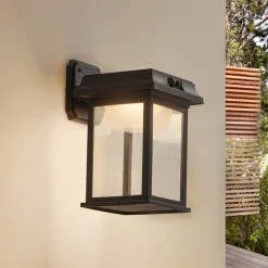 Lindby Solcelle Lampe Med Sensor|Væglampe Med Sensor > LED-væglampe Latarka, højde 27,5 cm, sensor