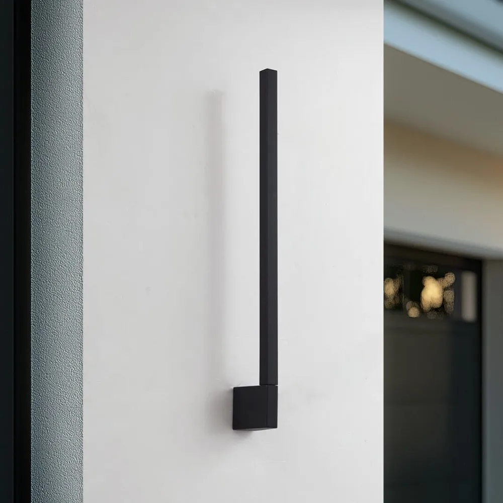 Terrassebelysning|Væglamper ^ Lindby LED-væglampe Neano, 60 cm, sort, metal, IP54