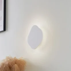 Lindby Væglamper > LED-væglampe Nielson, hvid, gips, 30 x 30 cm