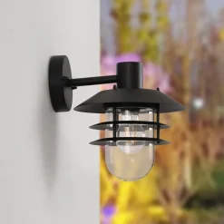 Lindby Terrassebelysning|Væglamper > Meliora udendørs væglampe, sort, jern, IP44, E27