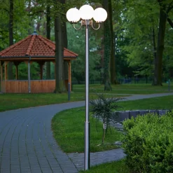 Lindby Lygtepæle > Samuel udendørslampe, 218 cm, 3 lyskilder, kugle, E27, IP44