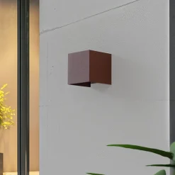 Lindby Terrassebelysning|Væglamper > Smart LED udendørs væglampe Dara rust kantet CCT RGB Tuya