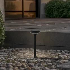 Solcelle Lampe Med Sensor|Terrassebelysning ^ Lindby Solar-LED-lampe med jordspyd Brinca, sort, PC, sensor