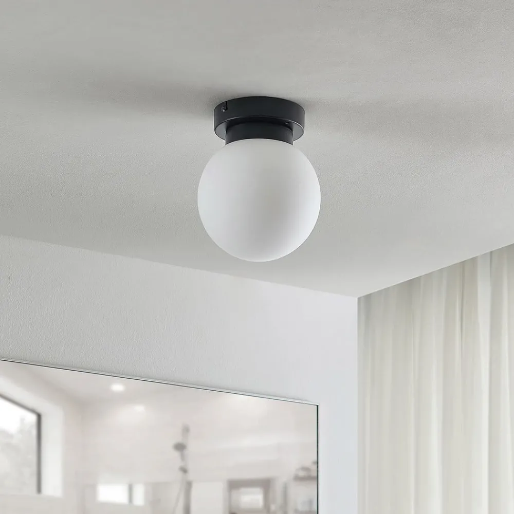 Lindby Loftlamper > Tavino loftslampe, sfærisk skærm, sort