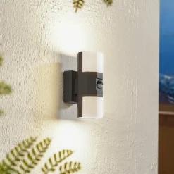 Lindby Væglampe Med Sensor > udendørs LED-væglampe Alaric, aluminium, antracit, sensor