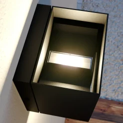 Lindby Væglamper > udendørs LED-væglampe Glyn, sort, metal, 12 cm, IP44