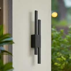 Lindby Terrassebelysning|Væglamper > udendørs LED-væglampe Sakari, sort, aluminium, højde 59 cm
