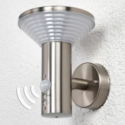Lindby Væglampe Med Sensor|Væglamper > udendørs LED-væglampe Tiga, bevægelsessensor, IP44