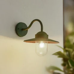 Væglamper ^ Lindby udendørs væglampe Bilma, grøn, glas, 29 cm høj