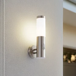Terrassebelysning|Væglampe Med Sensor ^ Lindby udendørs væglampe Kristof, bevægelsessensor, 33 cm, E27