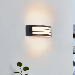 Væglamper ^ Lindby udendørs væglampe Vimal, E27, 32 cm, sort, aluminium
