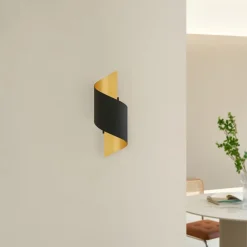 Gang|Pendellamper ^ Lindby væglampe Desirio, sort/guld, 24 cm, metal