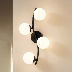 Pendellamper|Væglamper ^ Lindby væglampe Josiana, opal/sort, 48 cm, kugle, glas