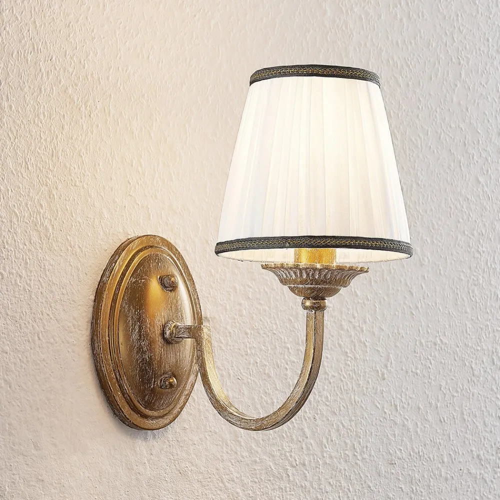 Gang|Pendellamper ^ Lindby væglampe Lumiel, creme/messing, tekstil, 27 cm