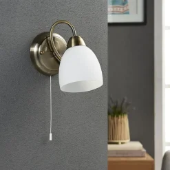 Gang|Pendellamper ^ Lindby væglampe Mael, højde 20 cm, antik messing, trækkontakt