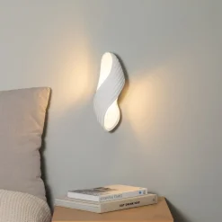Lindby Gang|Pendellamper > væglampe Ornela, hvid, gips, højde 29,5 cm